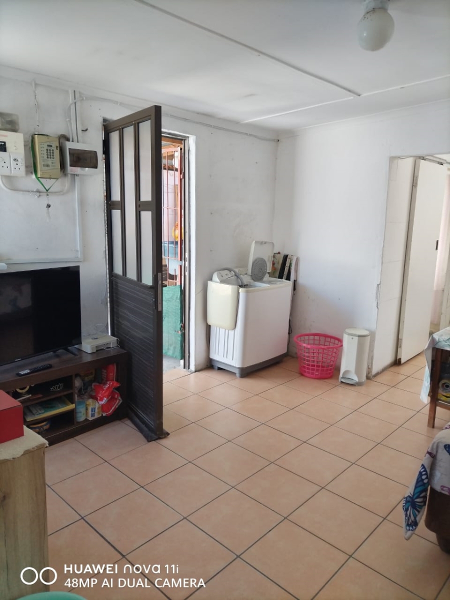 1 Bedroom Property for Sale in Wesbank Western Cape